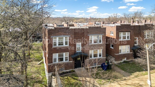 Building Photo - 3545 Oregon Ave