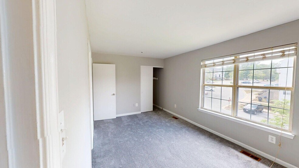 Building Photo - 6769 Milltown Ct