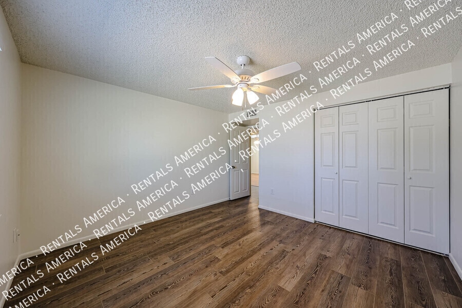 Building Photo - 14029 N 38th Pl