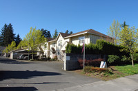 Building Photo - Tuxedo Park Apartments