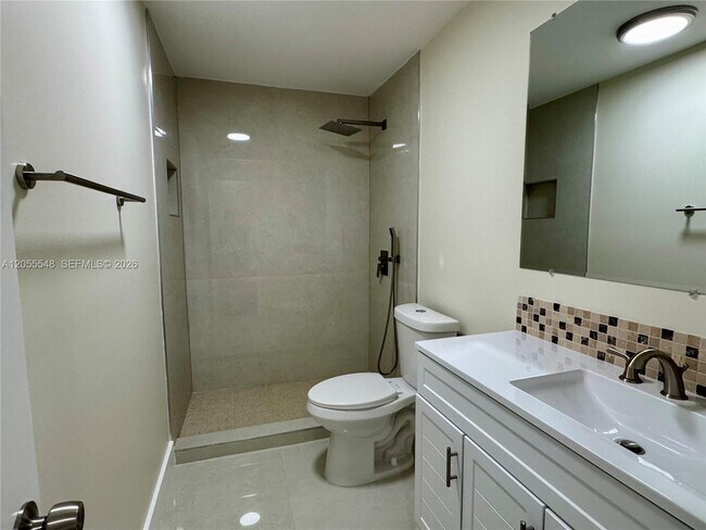 Building Photo - 19360 SW 103rd Ct