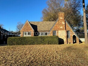 Building Photo - For Lease | Midtown Tulsa | Available Now!