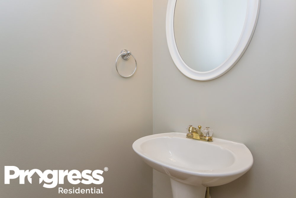 Building Photo - 4527 Avion Park