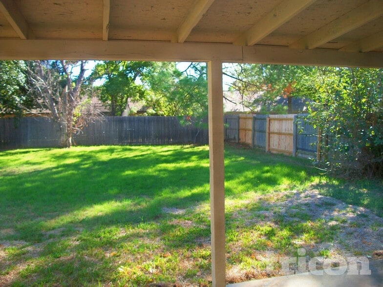 Building Photo - 3914 Sweetgum Ct