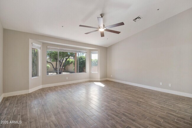 Building Photo - 9295 E Rockwood Dr