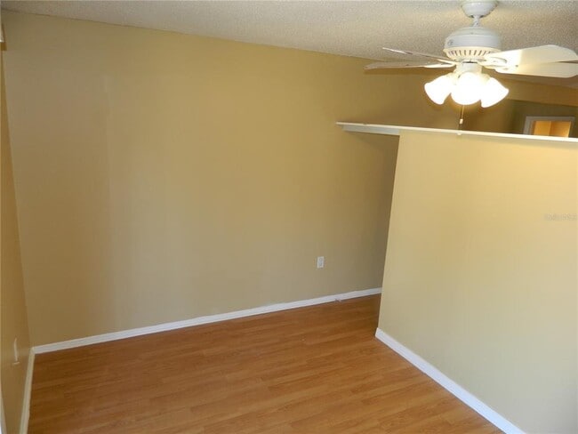 Building Photo - 302 Cherokee Ct