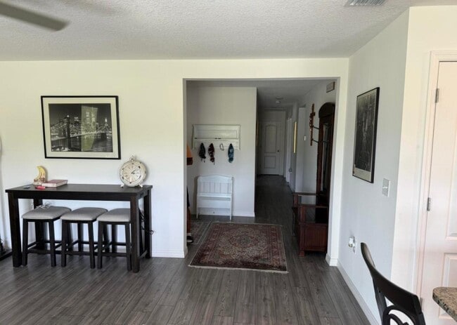 Building Photo - 9725 Southern Charm Cir