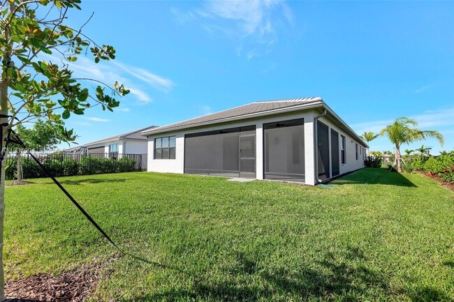 Building Photo - 10858 SW Meandering Mile Rd