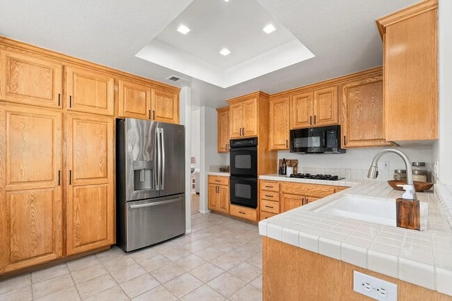 Building Photo - 3849 Chippewa Ct