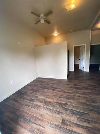 Building Photo - 514 Ruddy St