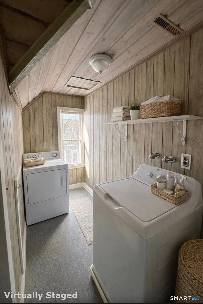 Building Photo - 91 Hill St