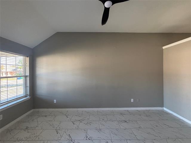 Building Photo - 618 Oliver Ln