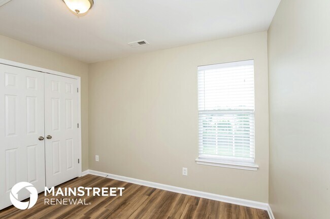Building Photo - 4113 Hathaway Hills Dr