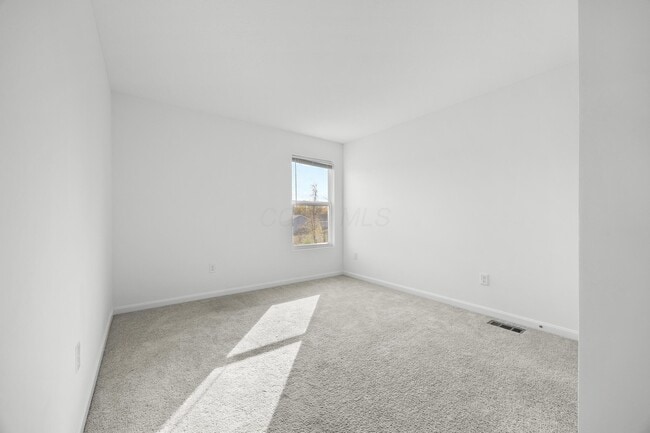 Building Photo - 6295 Honey Farm Way