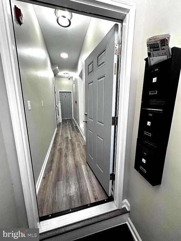 Building Photo - 1721 McCulloh St