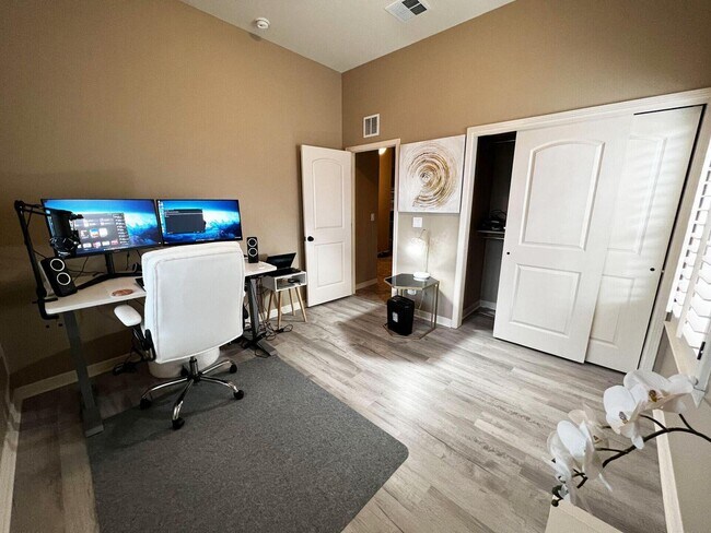 Building Photo - 3267 Percheron