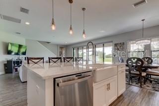 Building Photo - 13118 Jeter Creek Dr