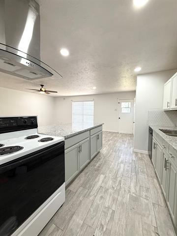 Building Photo - 545 Oldbridge Dr
