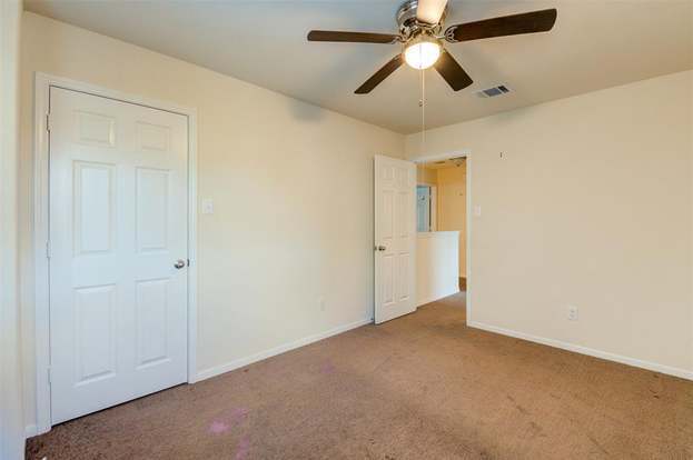Building Photo - 8023 Villa Lago Ln