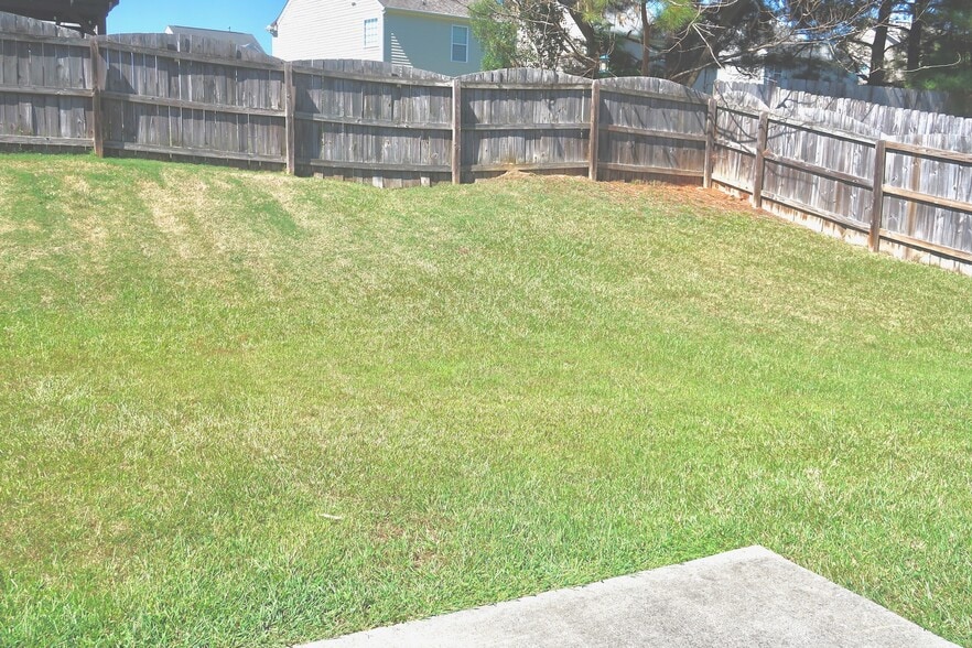 Building Photo - 3412 Mogollon Ct