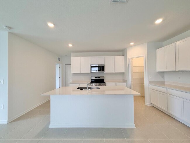Building Photo - 3623 Hardman Dr