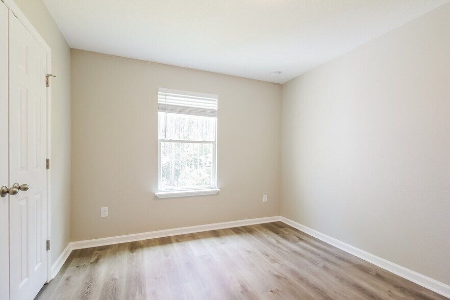 Building Photo - 77808 Lumber Creek Blvd