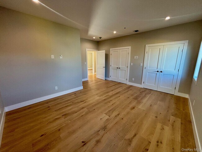 Building Photo - 159 Harrison Ave