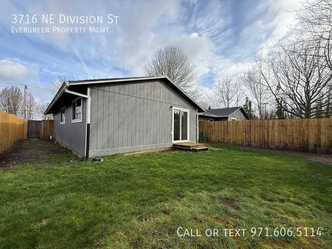 Building Photo - 3716 NE Division St