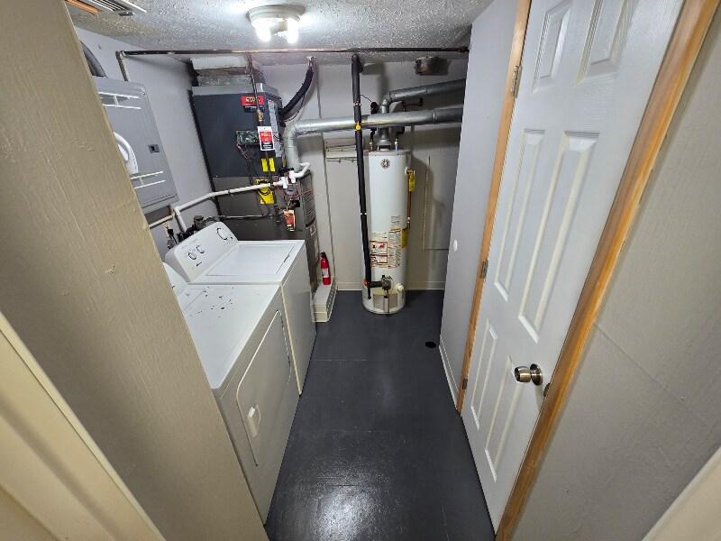 Building Photo - 26640 Lake of the Falls Blvd