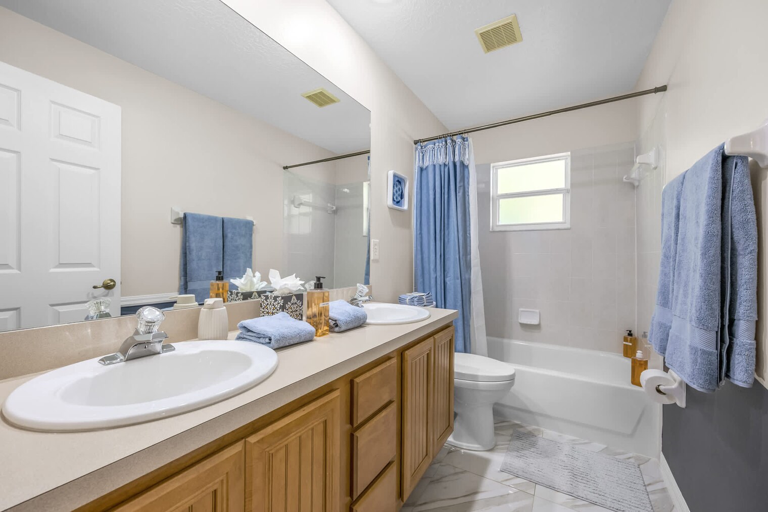 Building Photo - 2860 S Courtenay Pkwy