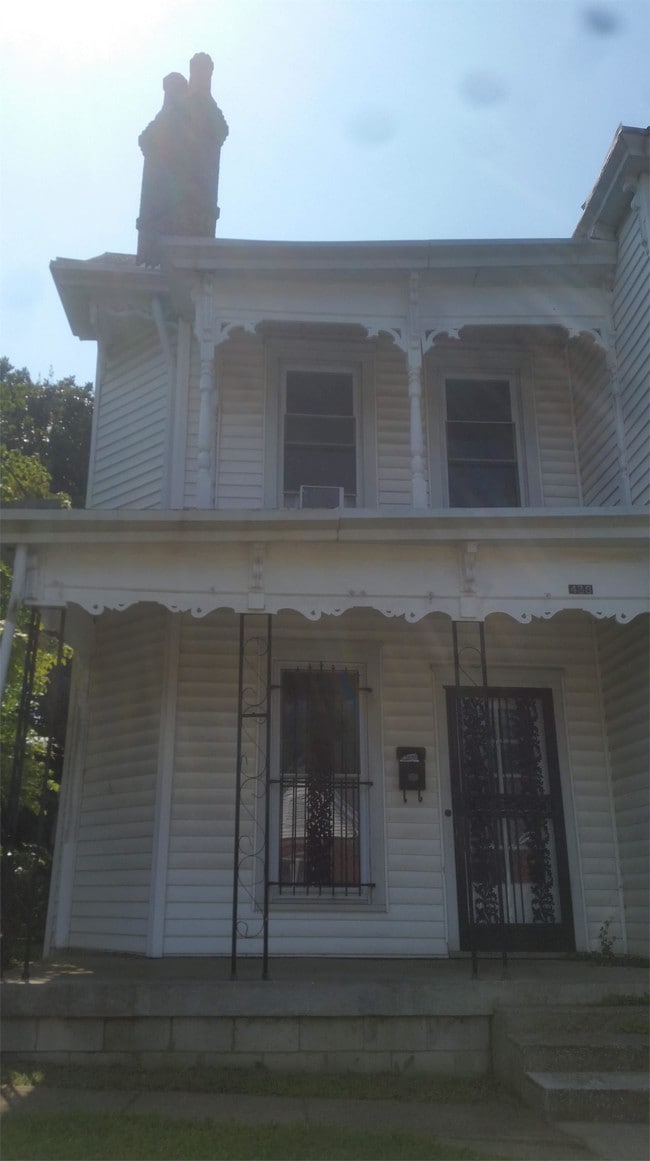 Building Photo - 438 N Upper St