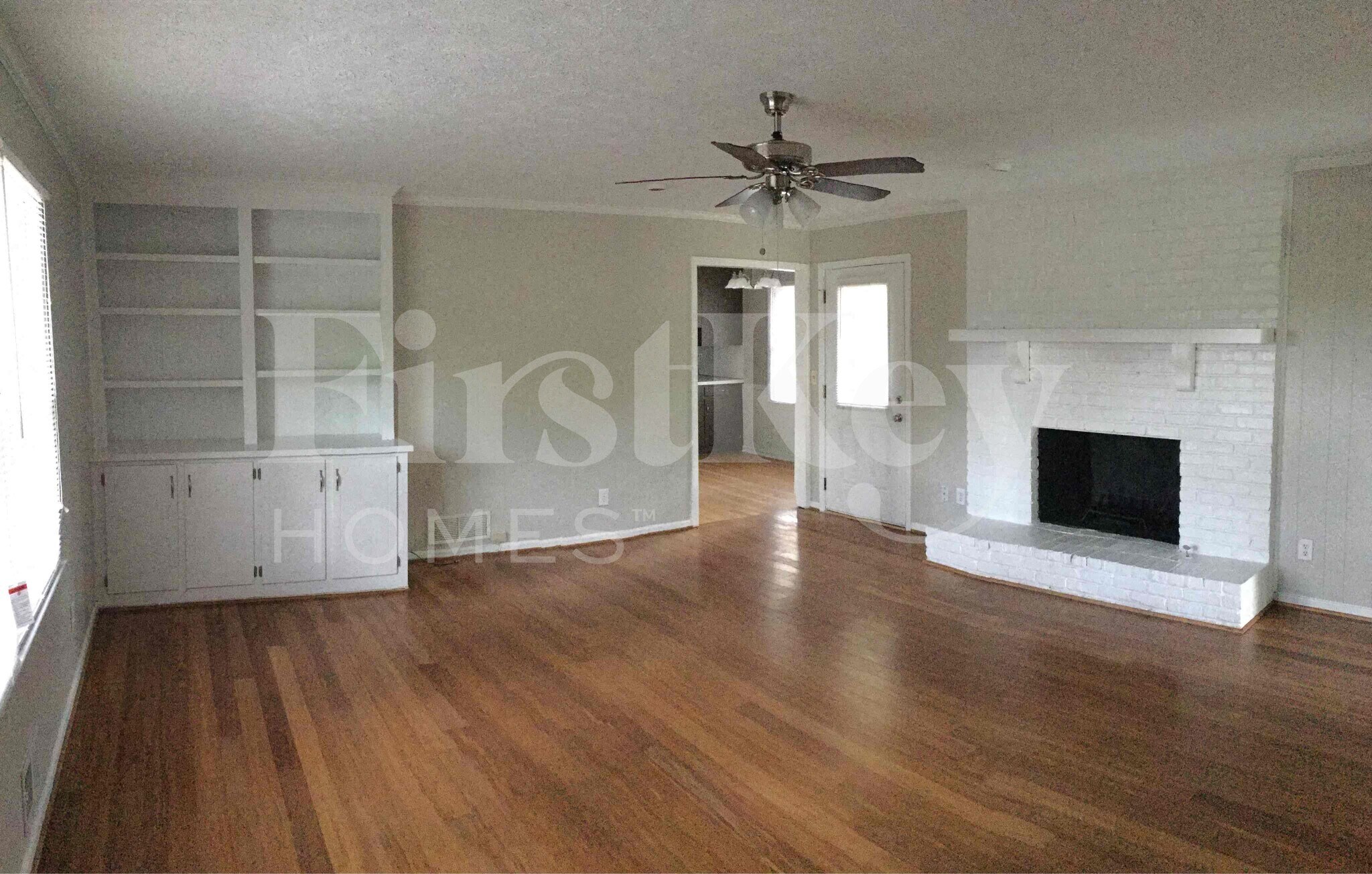 Building Photo - 965 Sugar Creek Dr SE