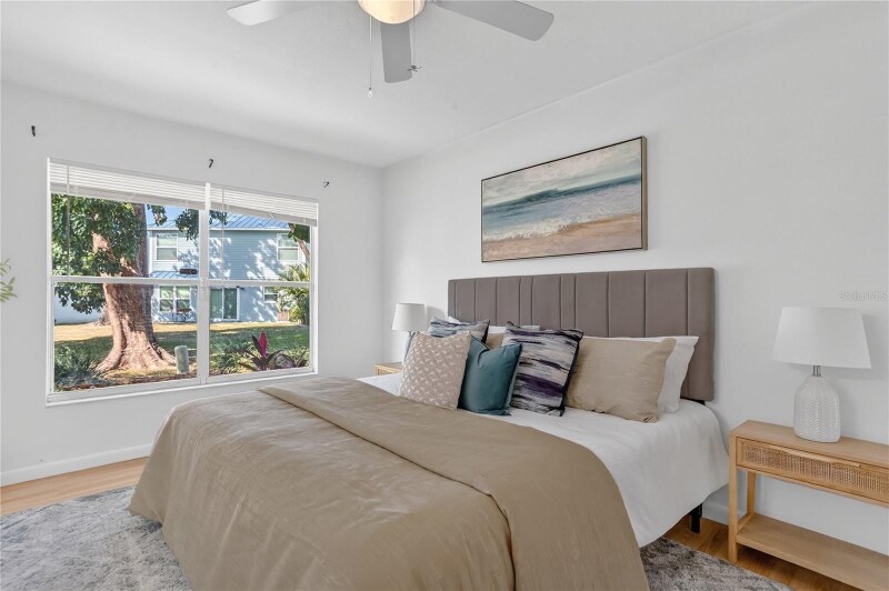 Building Photo - 3944 37th St Ct W