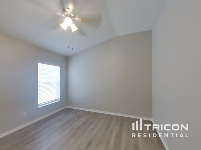 Building Photo - 10610 Little Bend Ln