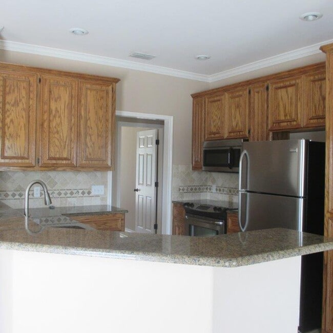 Building Photo - 14234 Bay Bean Dr