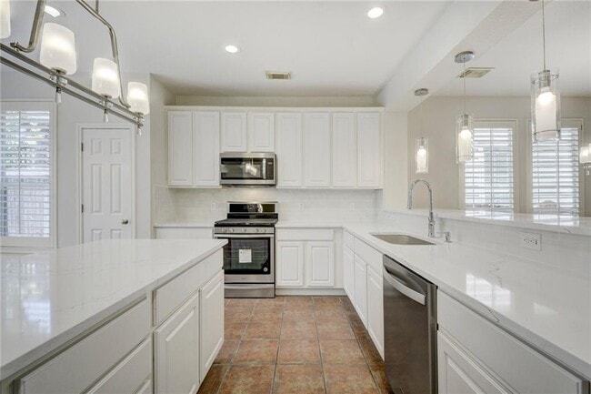 Building Photo - 2614 Kinney Oaks Ct