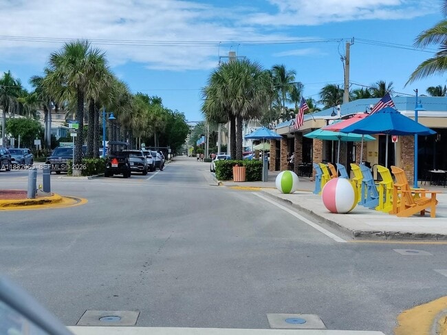 Building Photo - 4117 Bougainvilla Dr