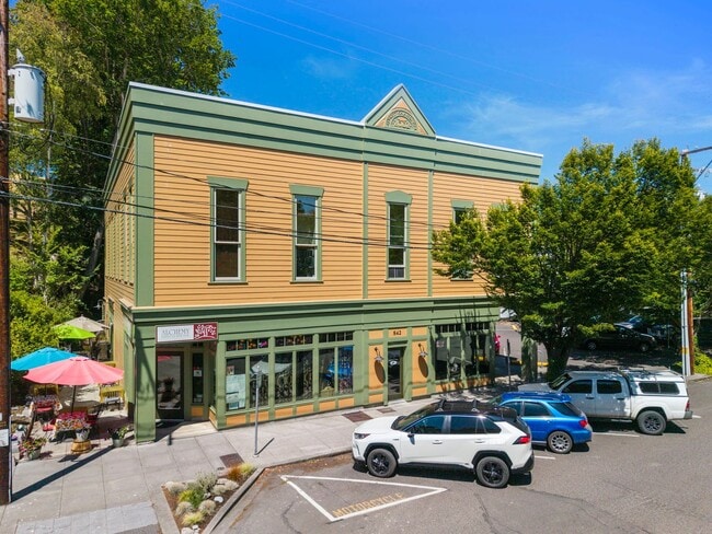 Building Photo - Charming Studio Condo For Rent Downtown Po...