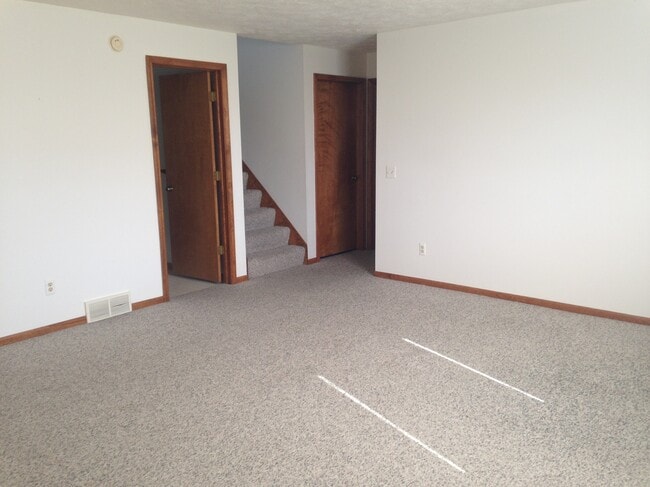 Building Photo - 4194 Ivanrest Ave SW