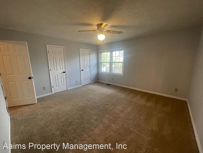 Building Photo - 2 br, 2.5 bath House - 2625 Edmonton Road