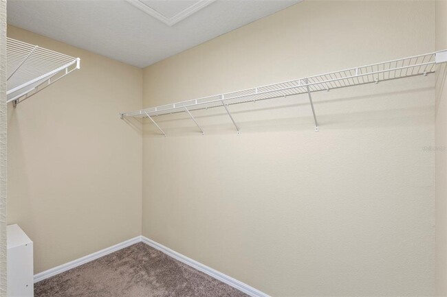 Building Photo - 564 Cresting Oak Cir