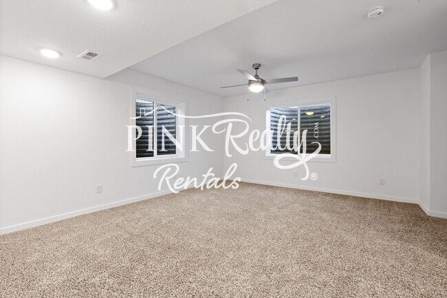 Building Photo - 10026 Intrepid Way