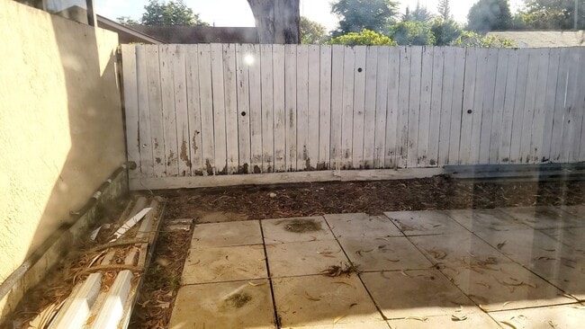 Building Photo - 4049 SW 68th Way