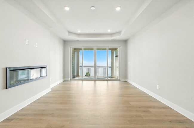 Building Photo - 218 Switchgrass Wy