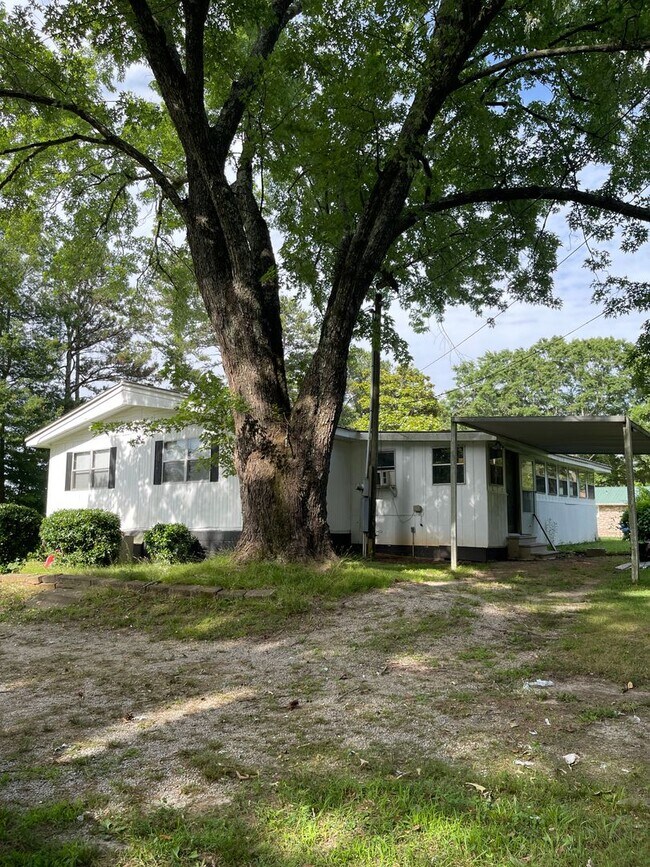 Building Photo - 24 Agan Dr
