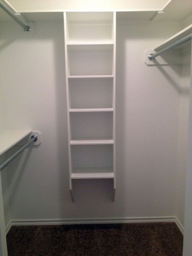 Building Photo - Coming Soon: 2 Bedroom, 2 Bathroom Duplex in Lindale!