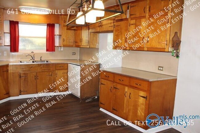 Building Photo - 641 Guntersville Rd