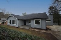 Building Photo - Renovated One Level Home in Fantastic North Raleigh Location!