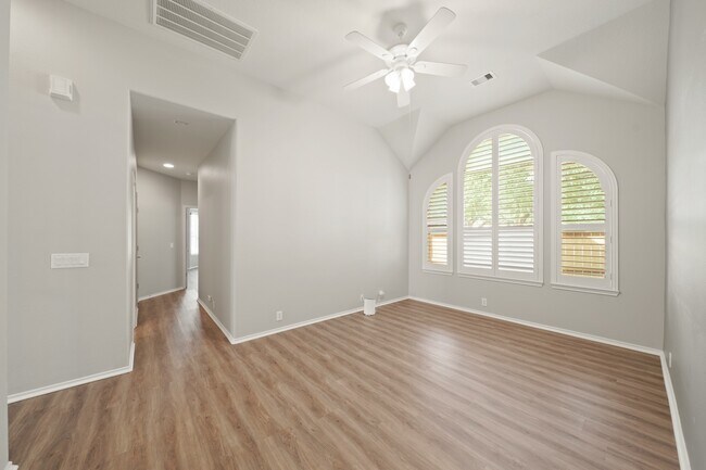 Building Photo - 5710 Everhart Manor Ln