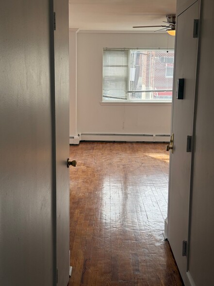 Building Photo - 3550 Palmer Ave